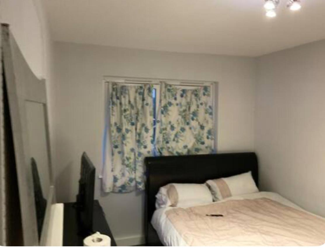Domingo'sabbey Wood Homestay Abbey Wood